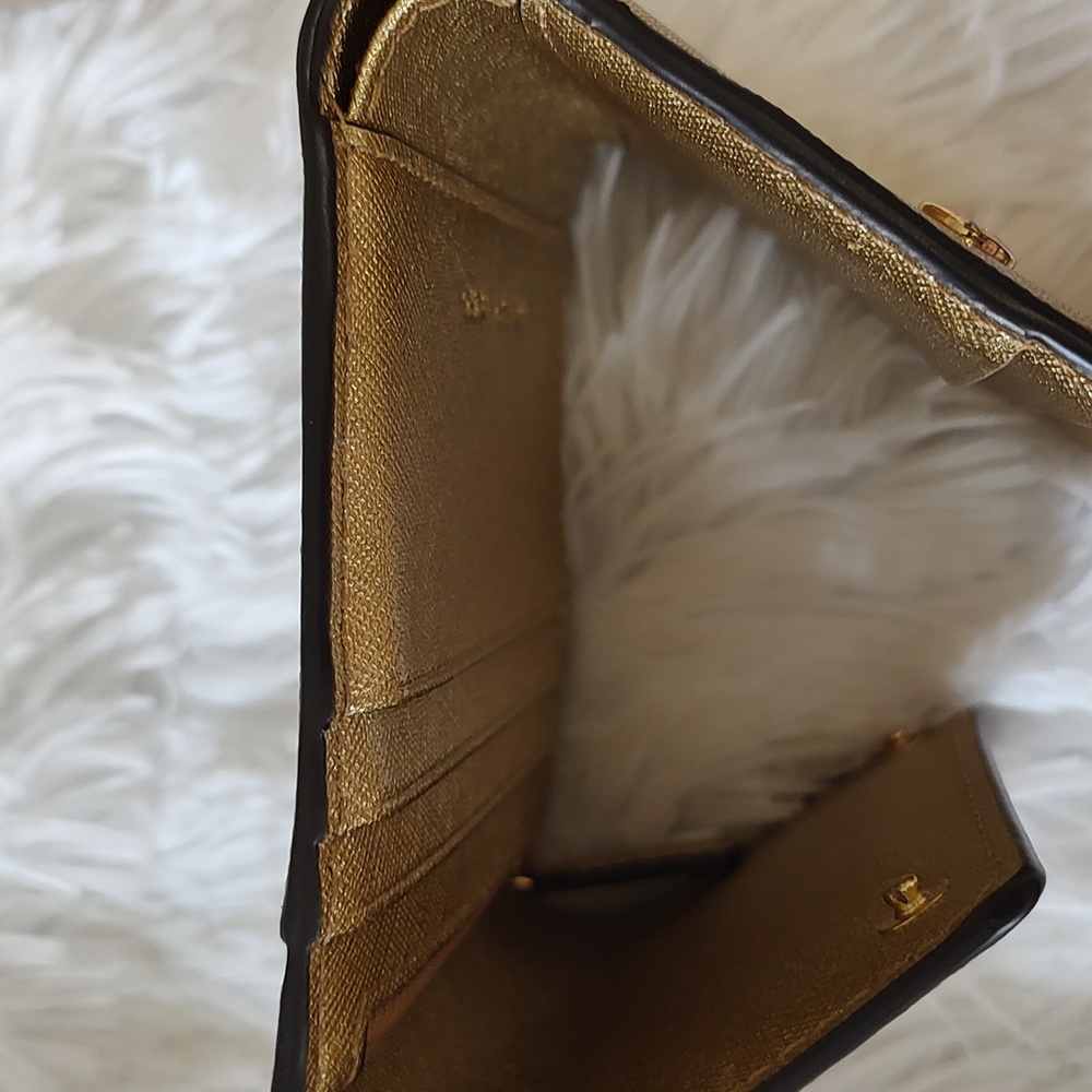 Matching 2 PC Michael Kors Gold colored Handbag and Wallet - Picture 12 of 13